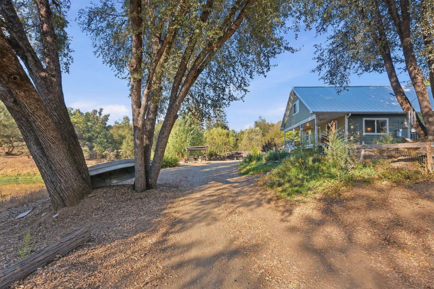 51145 Road 423, Oakhurst, CA 93644