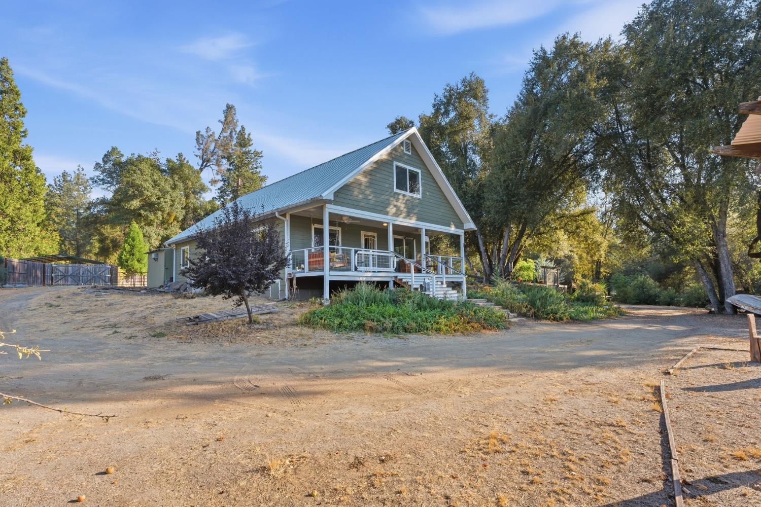 51145 Road 423, Oakhurst, CA 93644