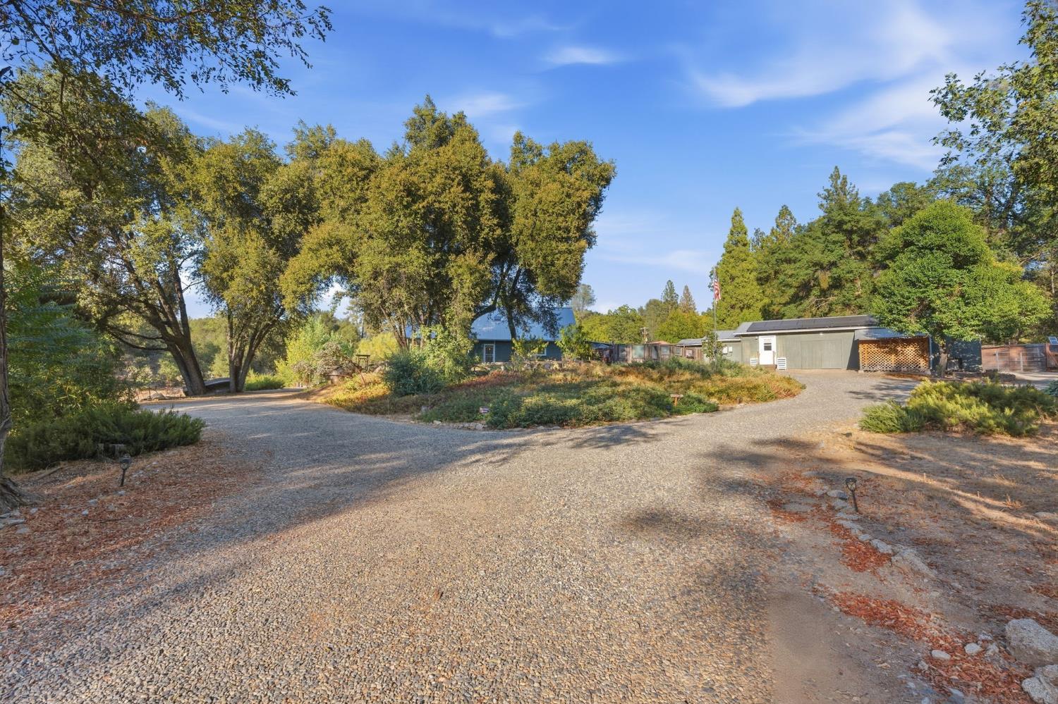 51145 Road 423, Oakhurst, CA 93644