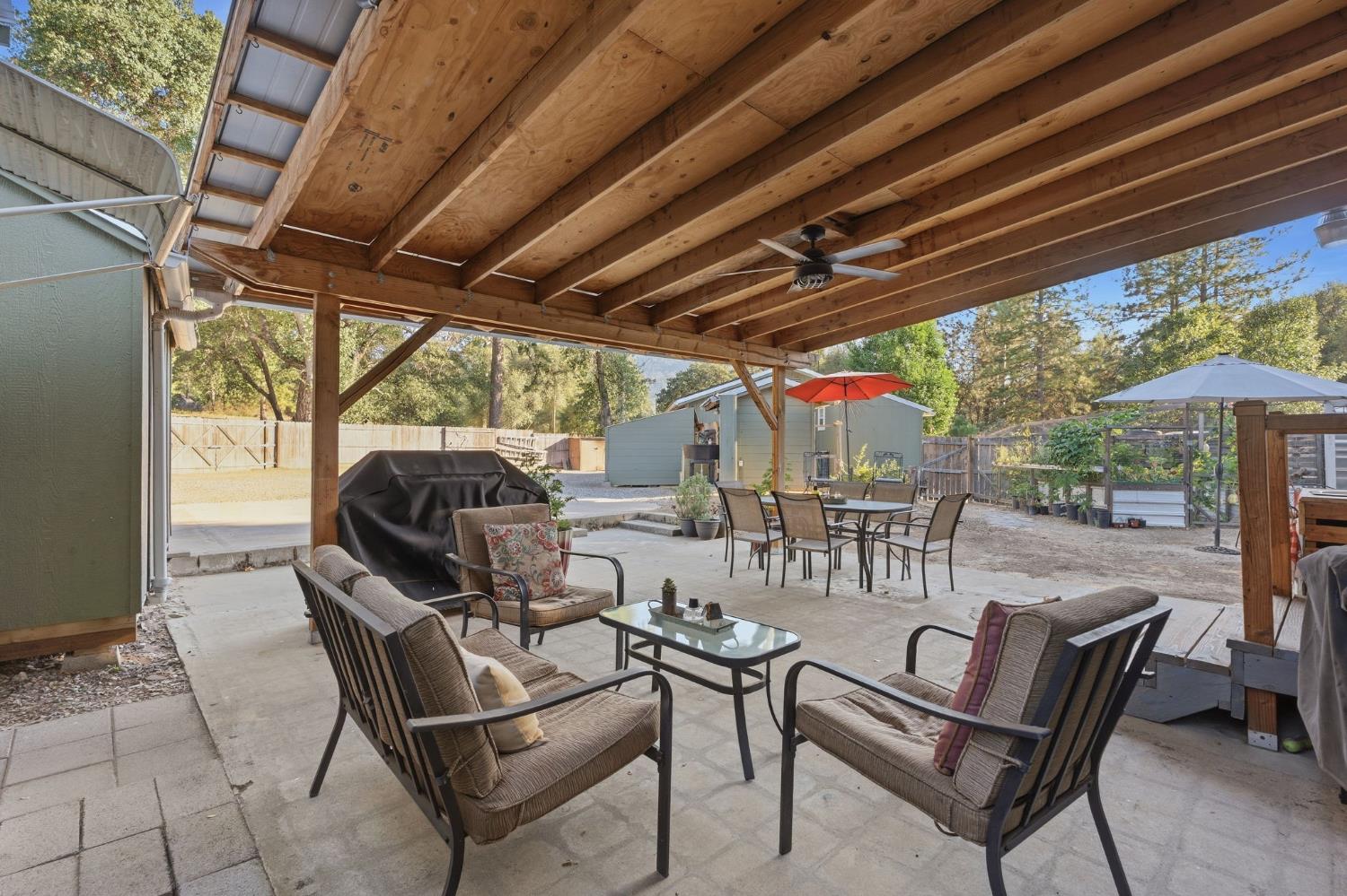 51145 Road 423, Oakhurst, CA 93644