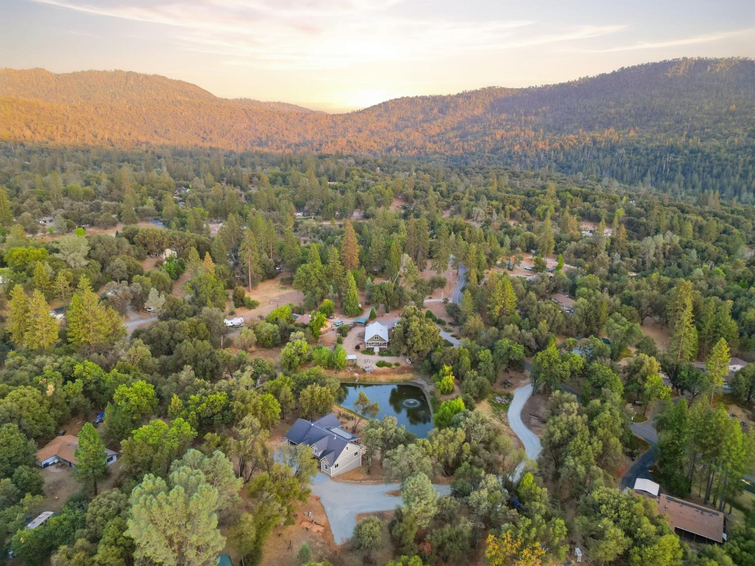 51145 Road 423, Oakhurst, CA 93644
