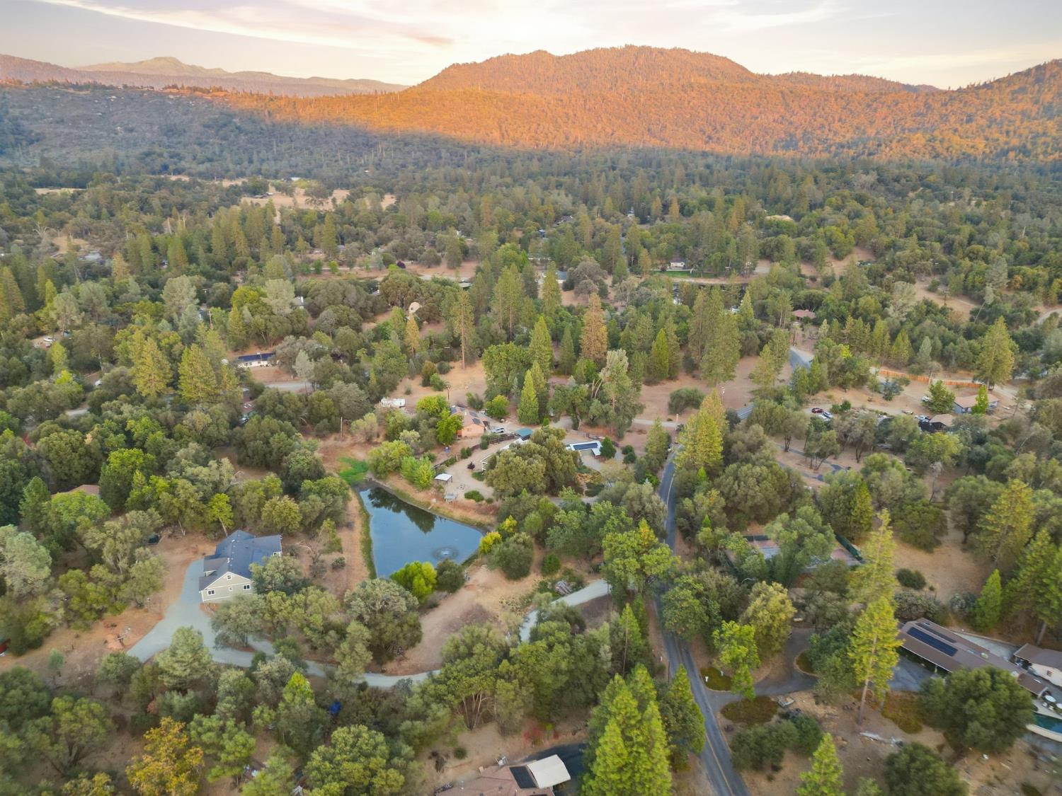 51145 Road 423, Oakhurst, CA 93644