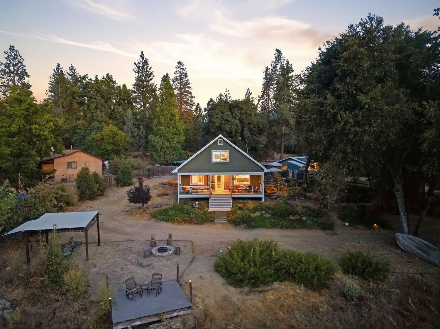 51145 Road 423, Oakhurst, CA 93644