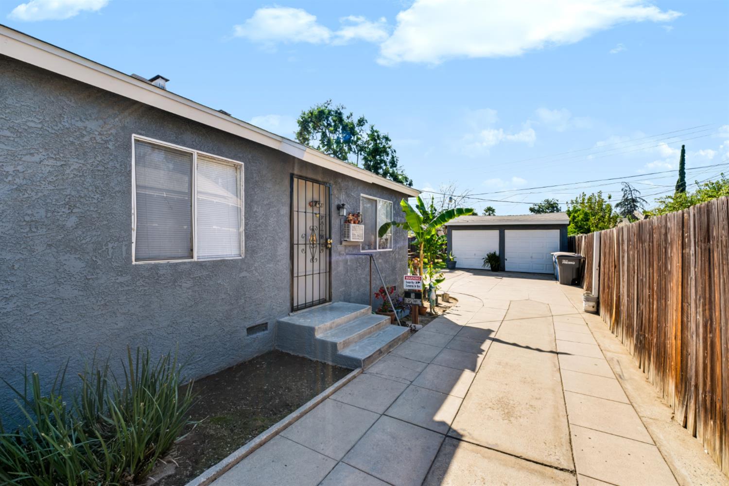 961 963 N Palm Ave, Fresno, CA 93728