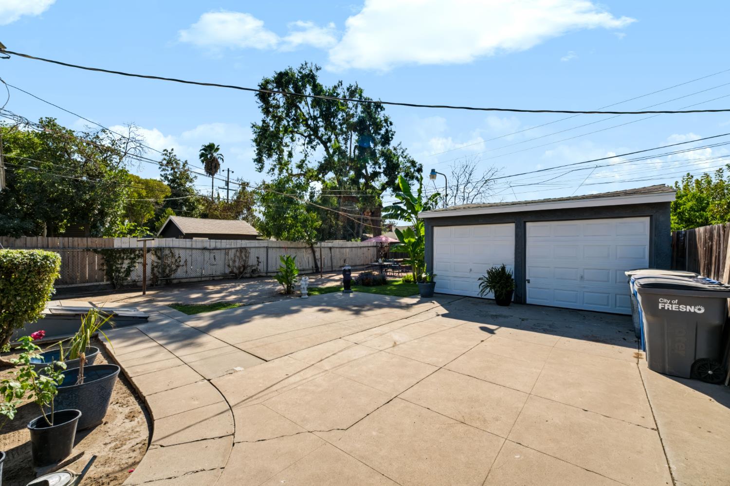 961 963 N Palm Ave, Fresno, CA 93728