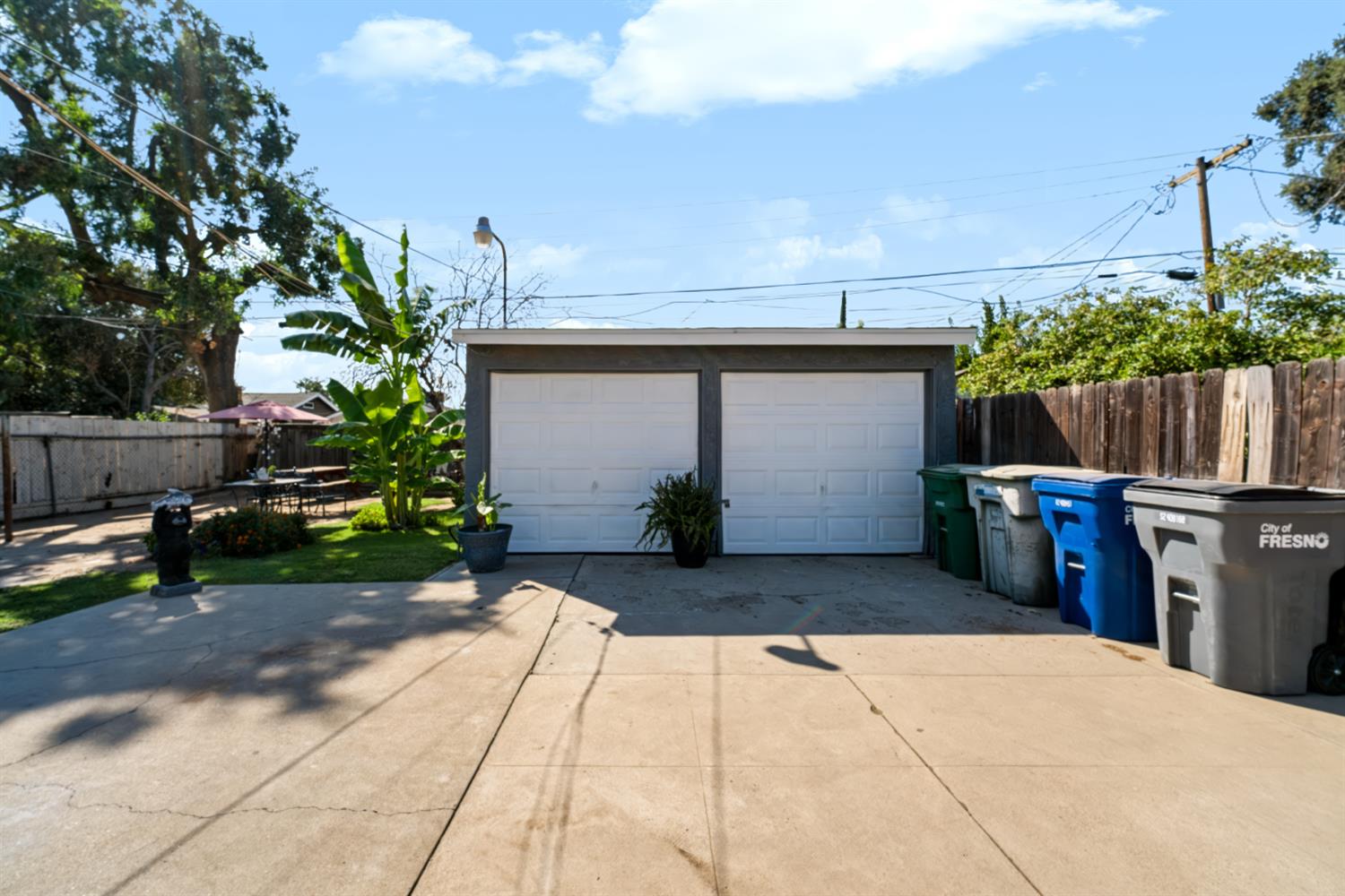 961 963 N Palm Ave, Fresno, CA 93728