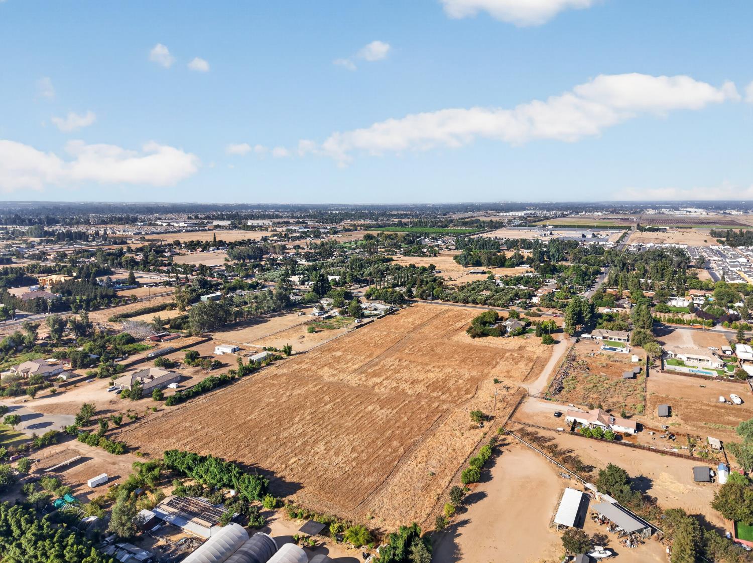 1702 N Temperance Ave, Fresno, CA 93727