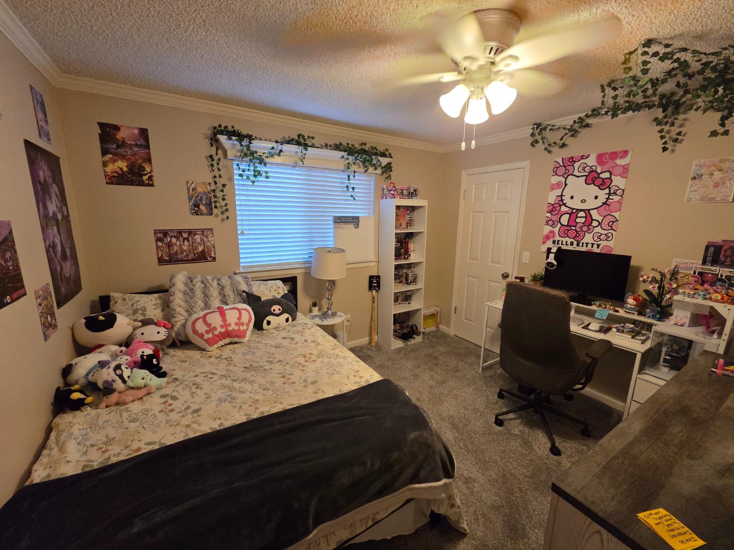 2103 E Fallbrook Ave, Fresno, CA 93720