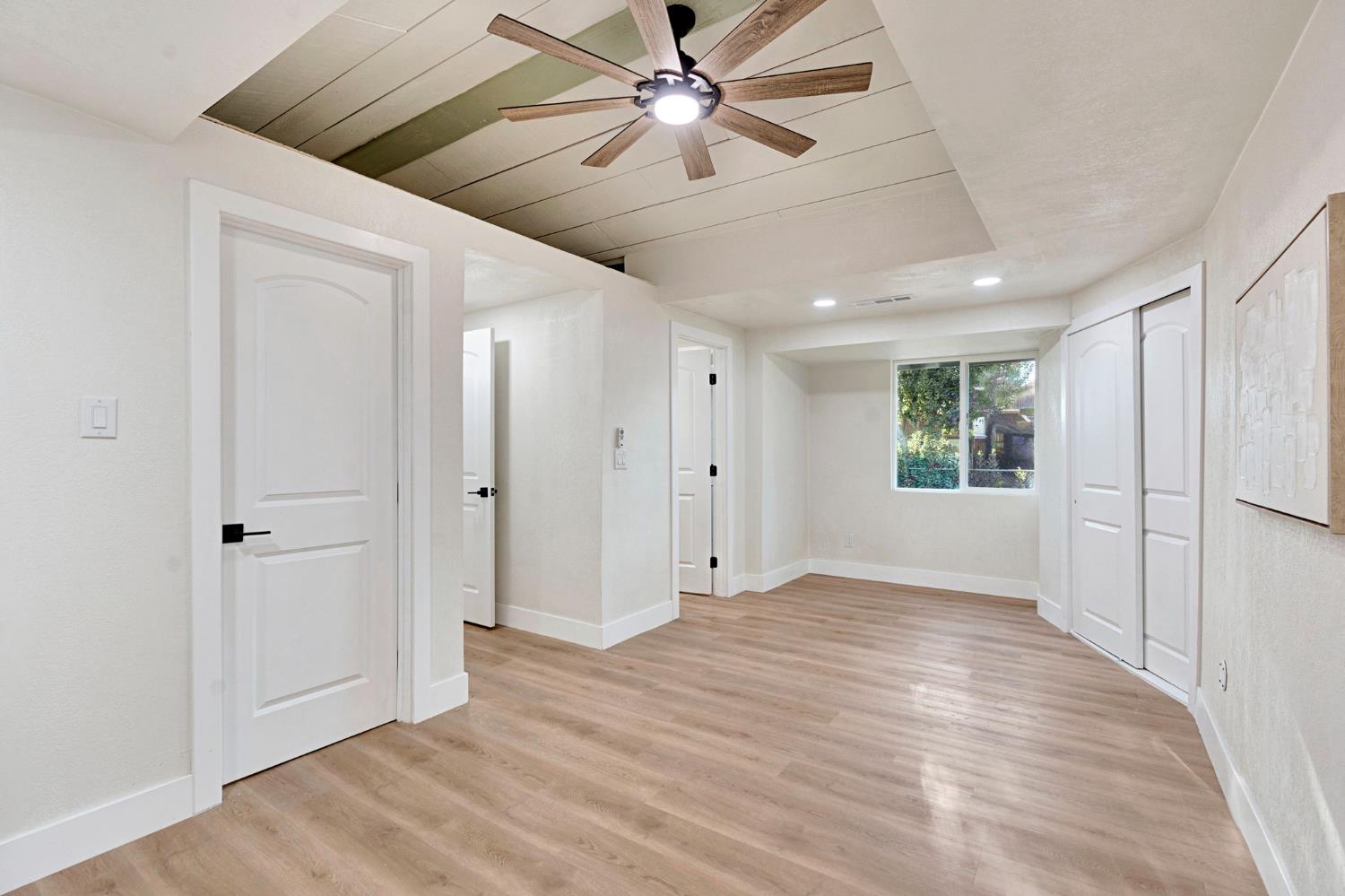 1309 N Temperance Ave, Fresno, CA 93727