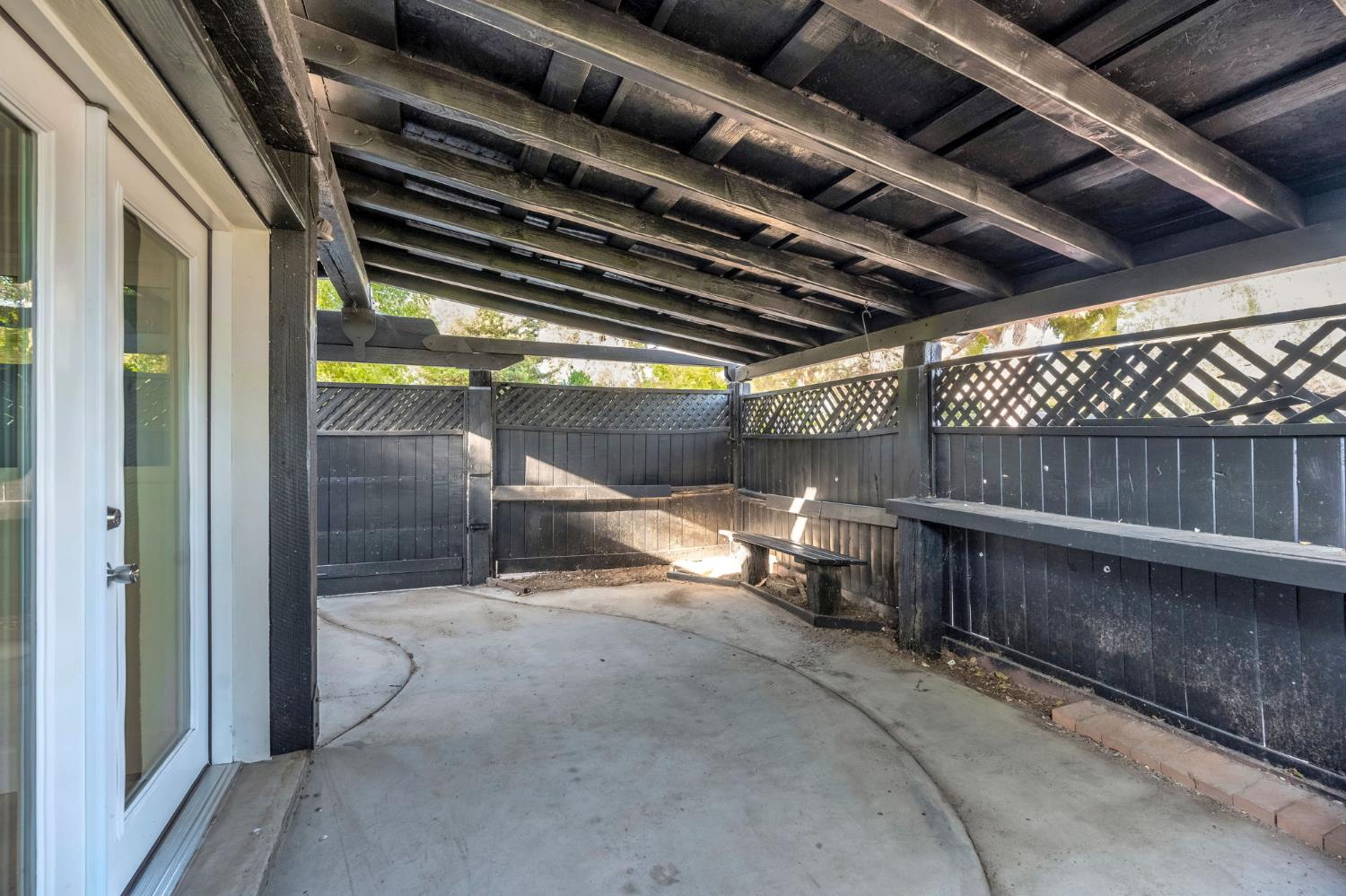 1309 N Temperance Ave, Fresno, CA 93727