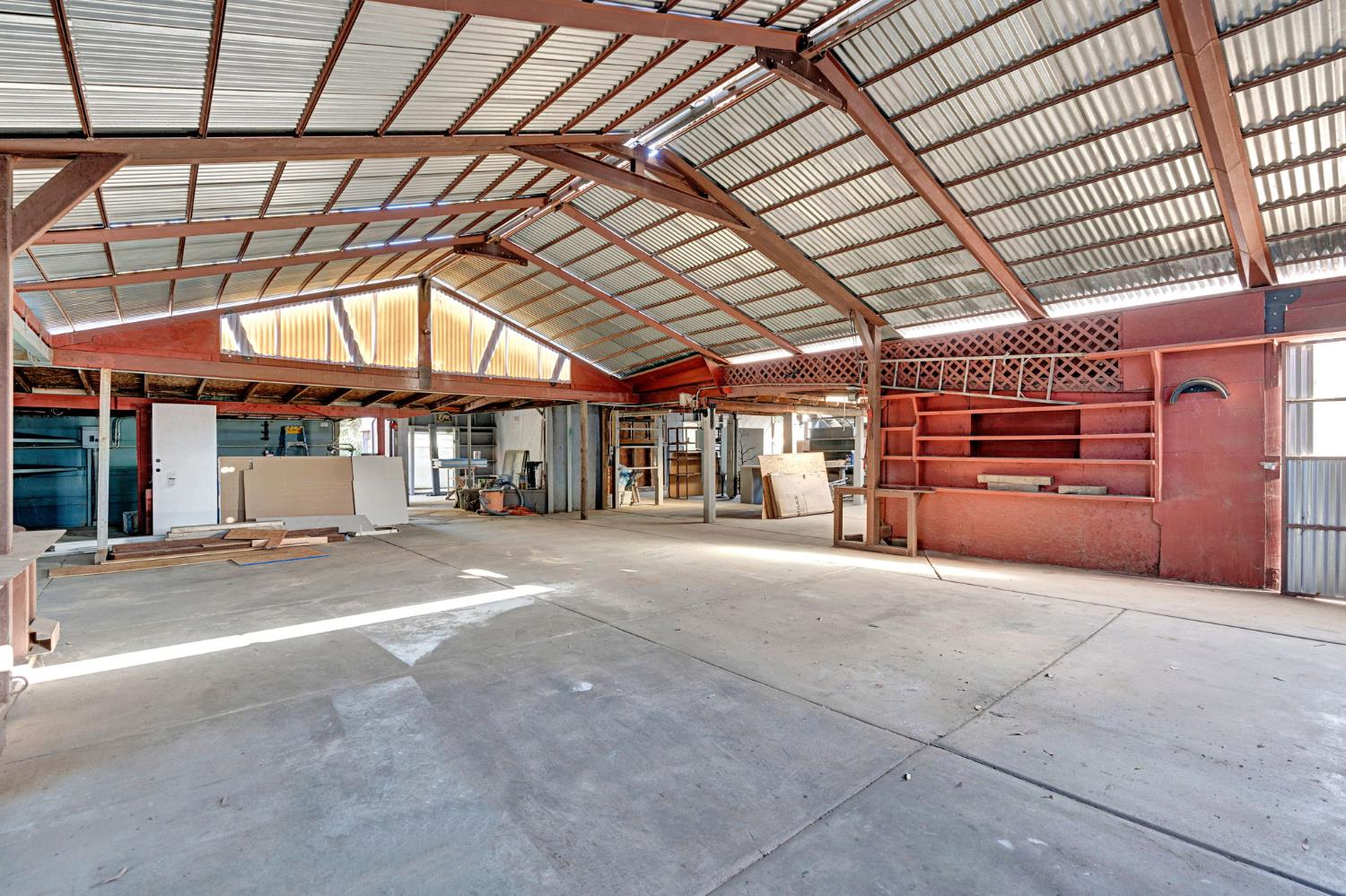 1309 N Temperance Ave, Fresno, CA 93727