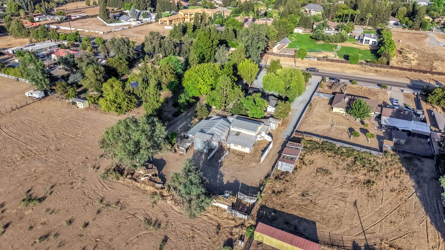 1309 N Temperance Ave, Fresno, CA 93727