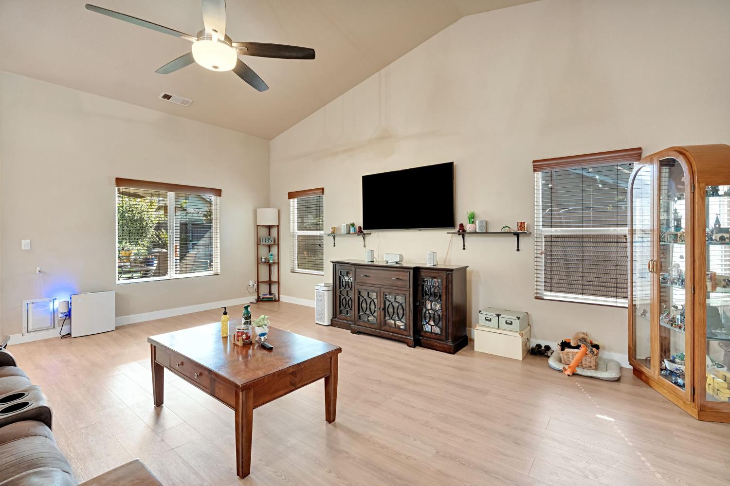 5378 N San Clemente N, Fresno, CA 93723