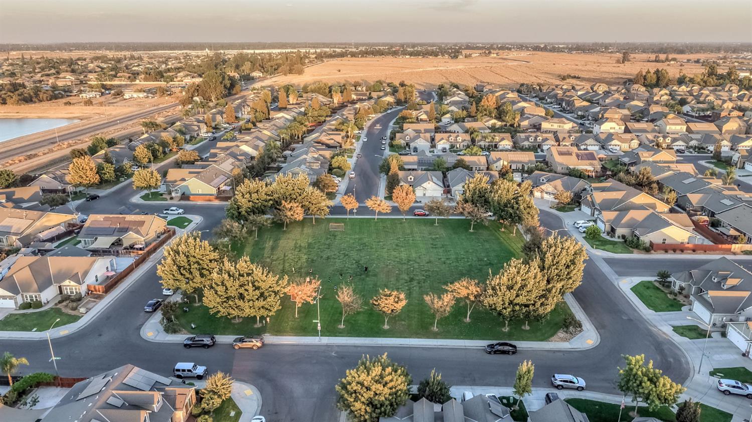 5378 N San Clemente N, Fresno, CA 93723