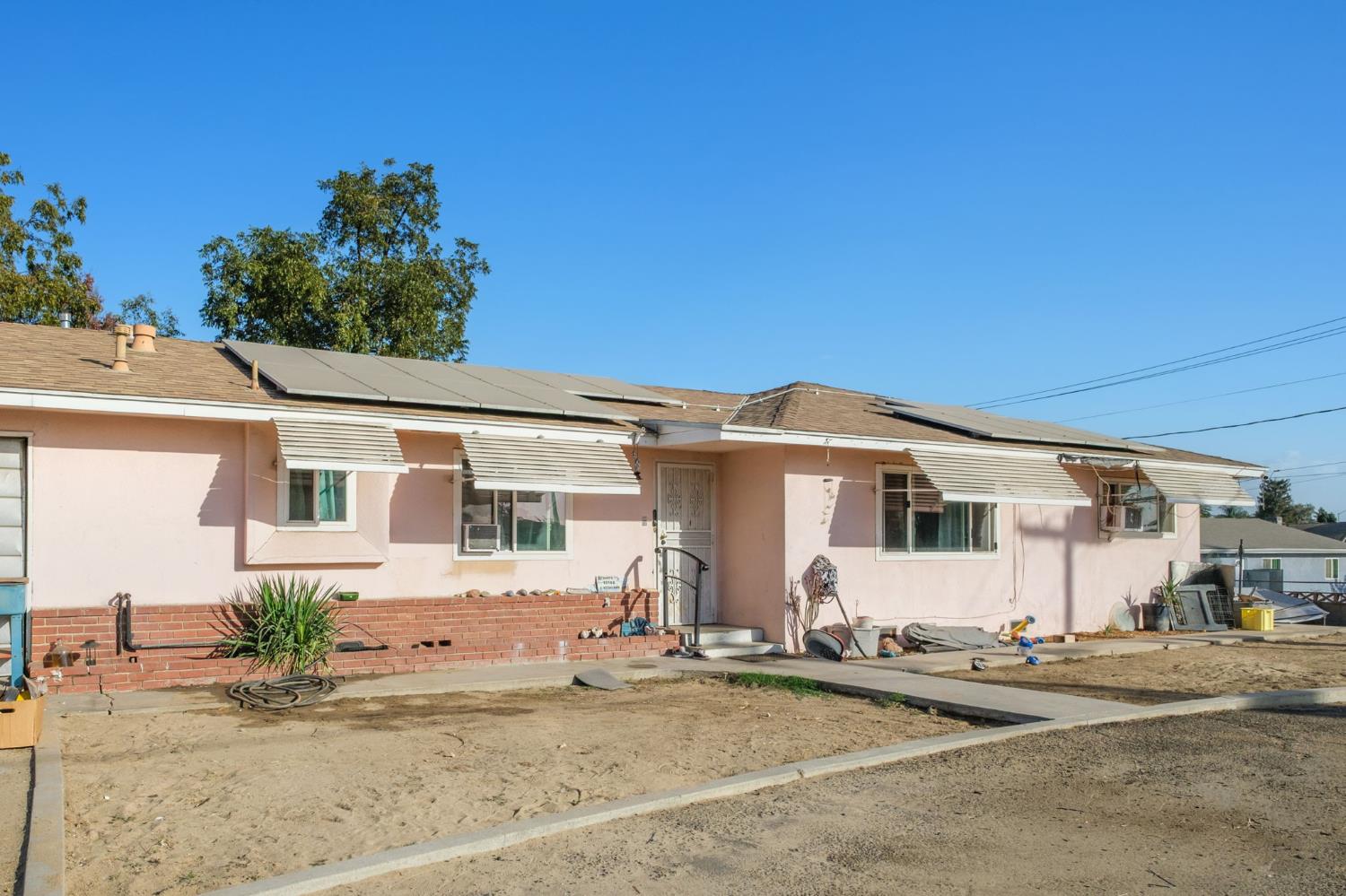 10166 S Highland Ave, Selma, CA 93662
