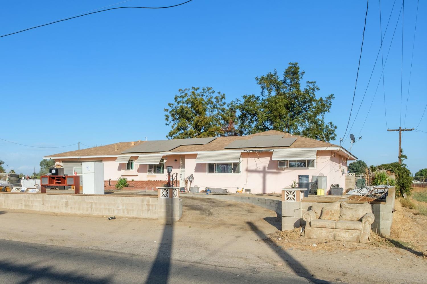 10166 S Highland Ave, Selma, CA 93662