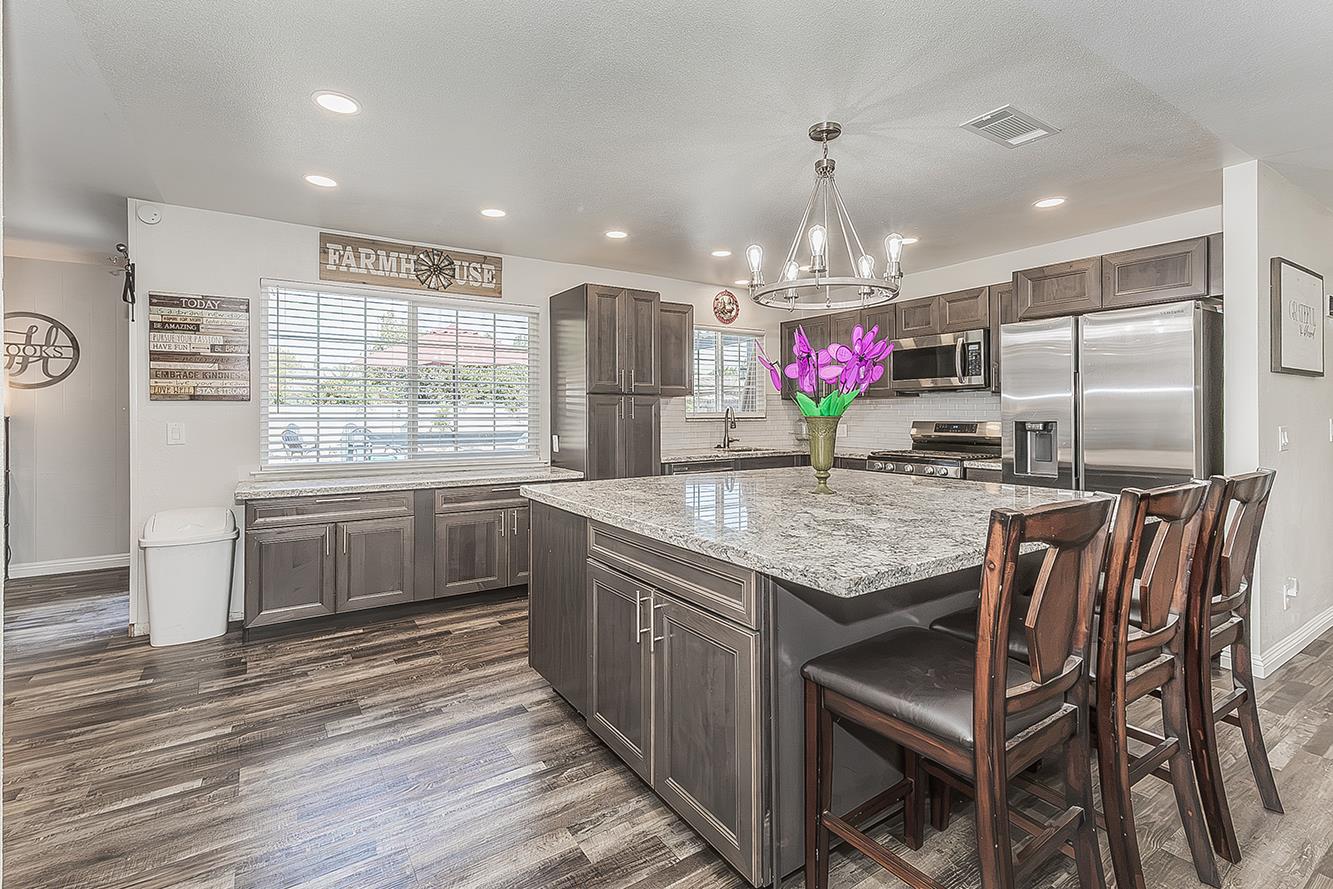 480 W Keats Ave, Fresno, CA 93704