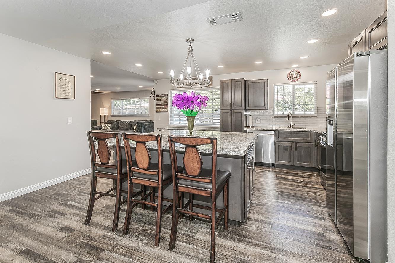480 W Keats Ave, Fresno, CA 93704