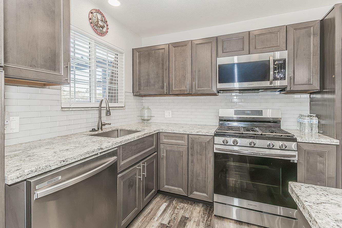 480 W Keats Ave, Fresno, CA 93704