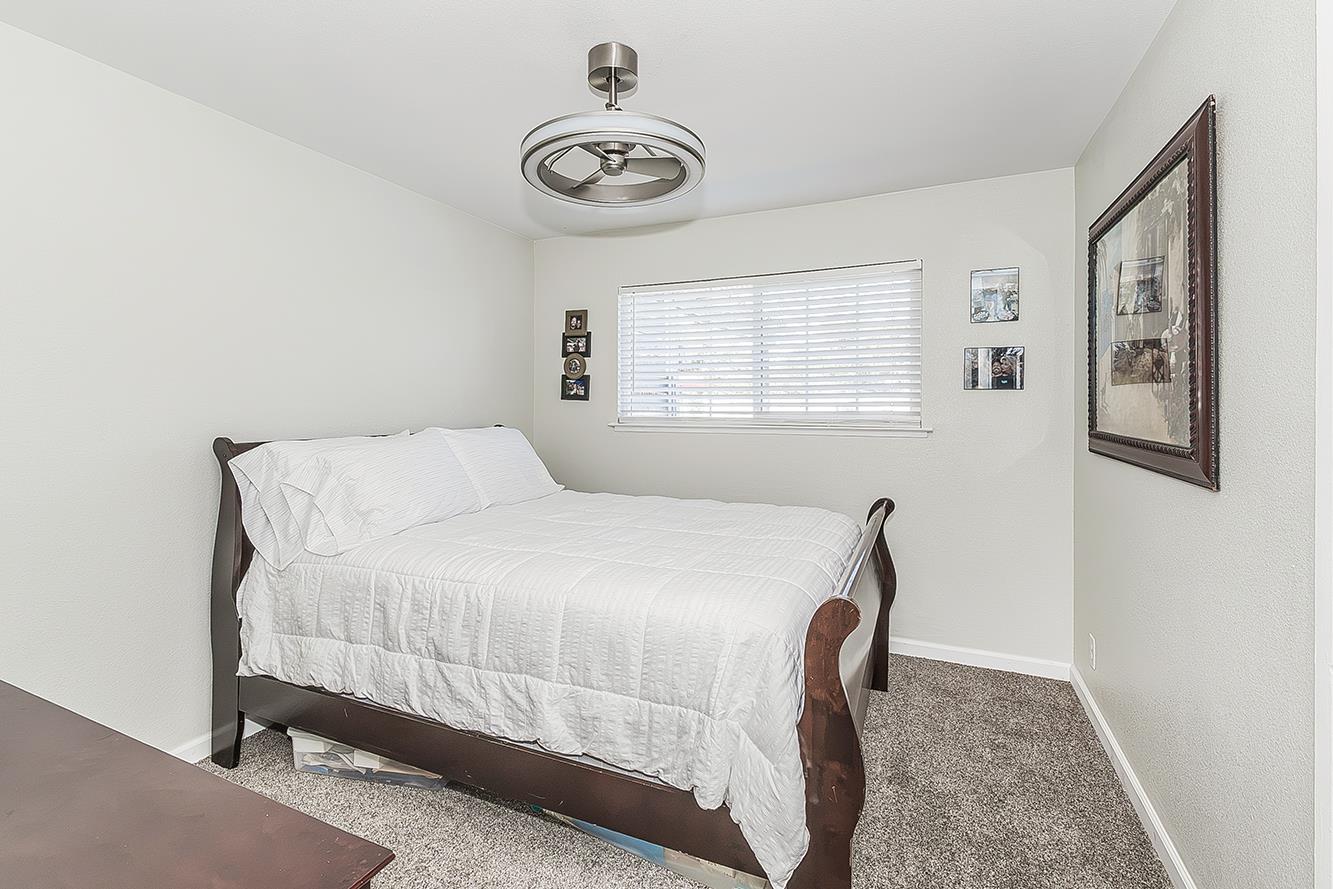 480 W Keats Ave, Fresno, CA 93704
