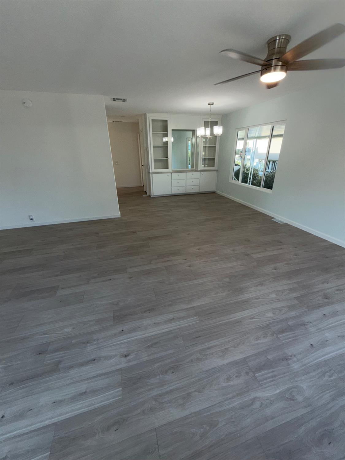 2706 W Ashlan Ave #113, Fresno, CA 93705