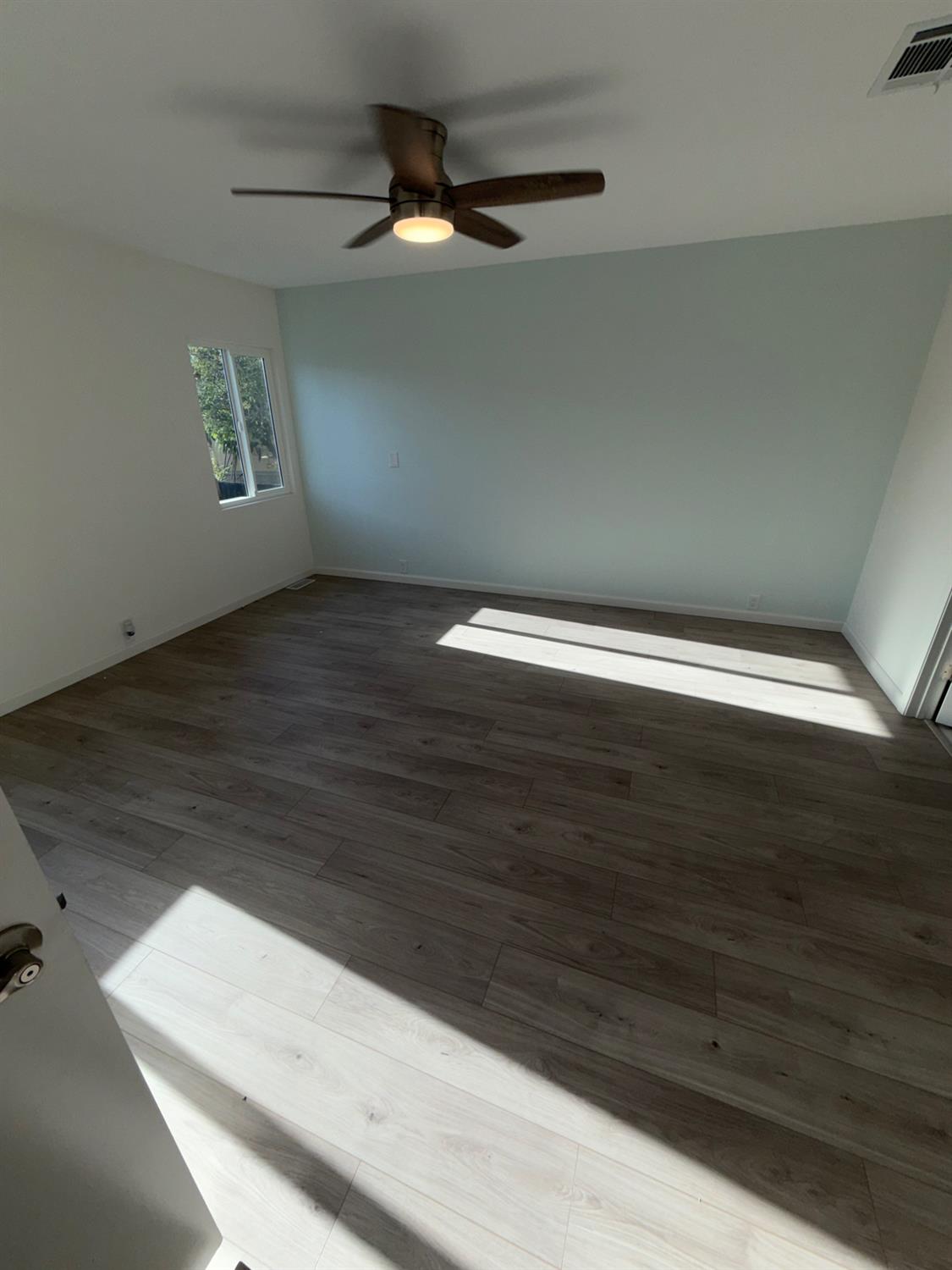 2706 W Ashlan Ave #113, Fresno, CA 93705
