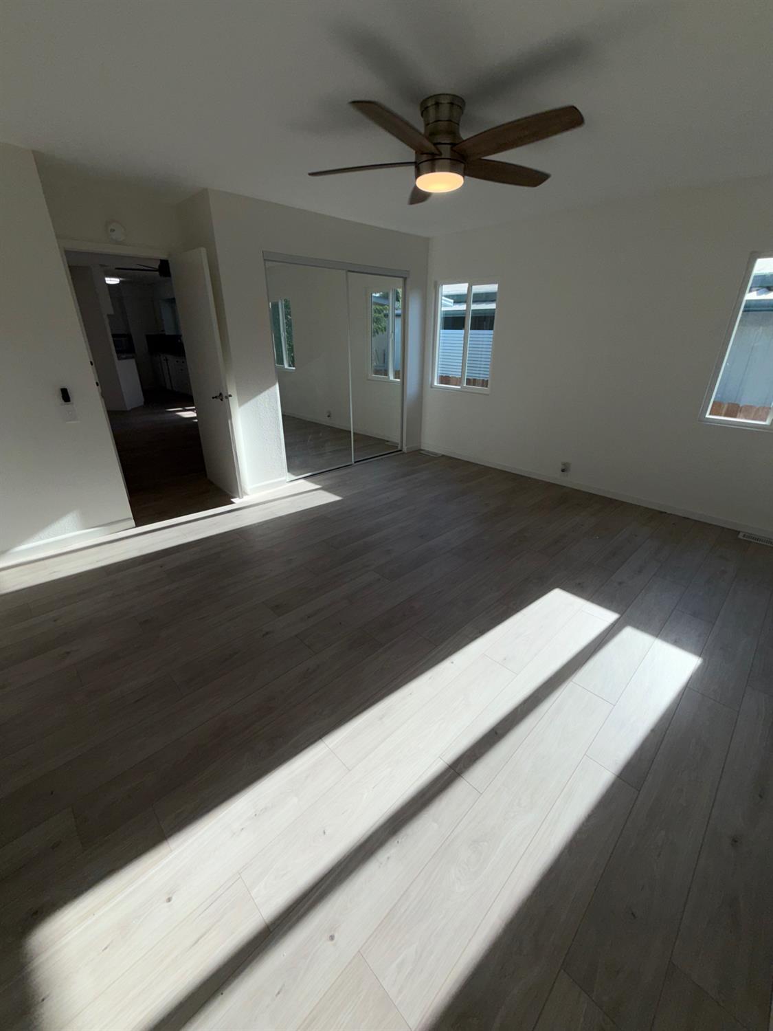 2706 W Ashlan Ave #113, Fresno, CA 93705