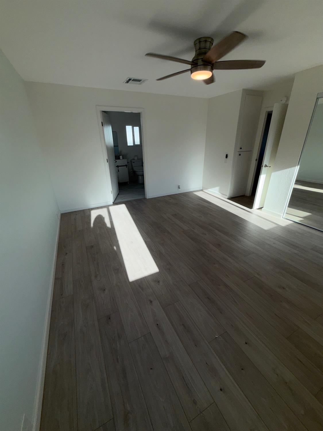 2706 W Ashlan Ave #113, Fresno, CA 93705