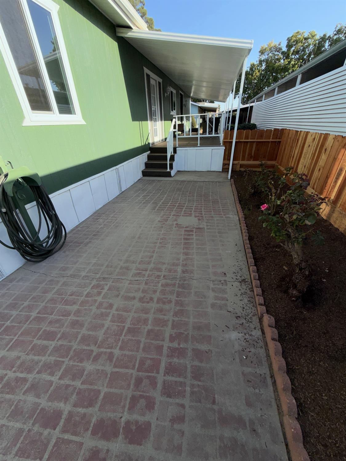 2706 W Ashlan Ave #113, Fresno, CA 93705