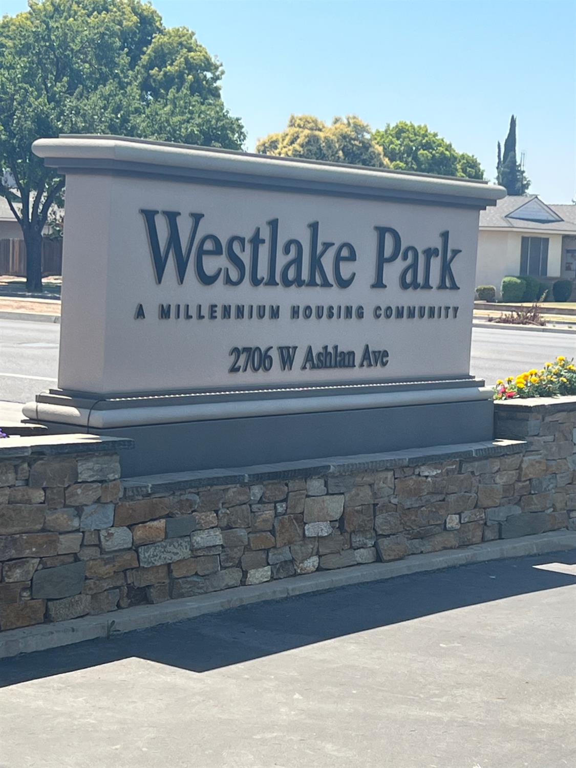 2706 W Ashlan Ave #113, Fresno, CA 93705