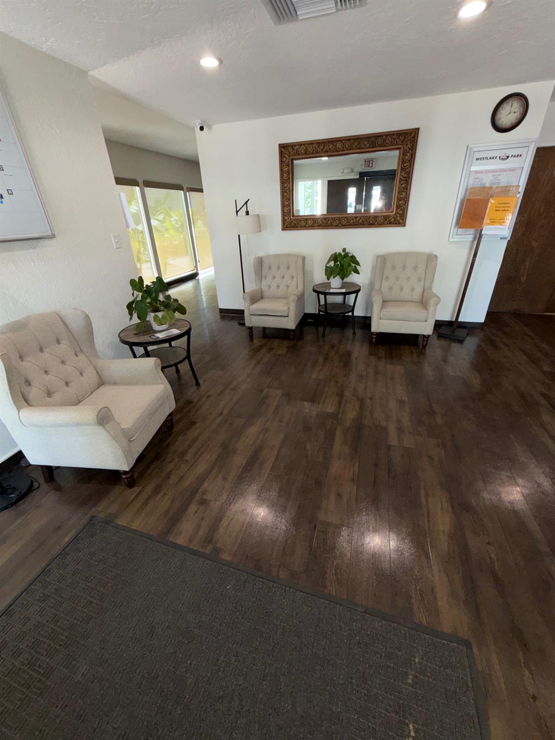 2706 W Ashlan Ave #113, Fresno, CA 93705
