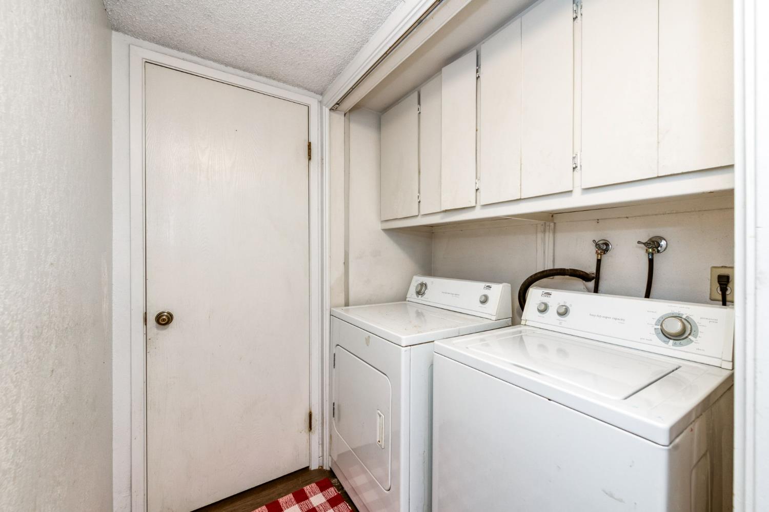 4757 N Woodrow Ave #143, Fresno, CA 93726
