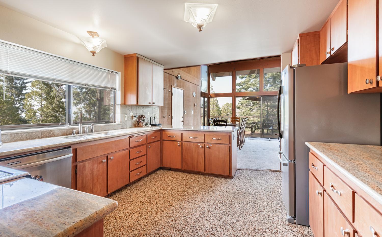 38681 N Applewine, Shaver Lake, CA 93664