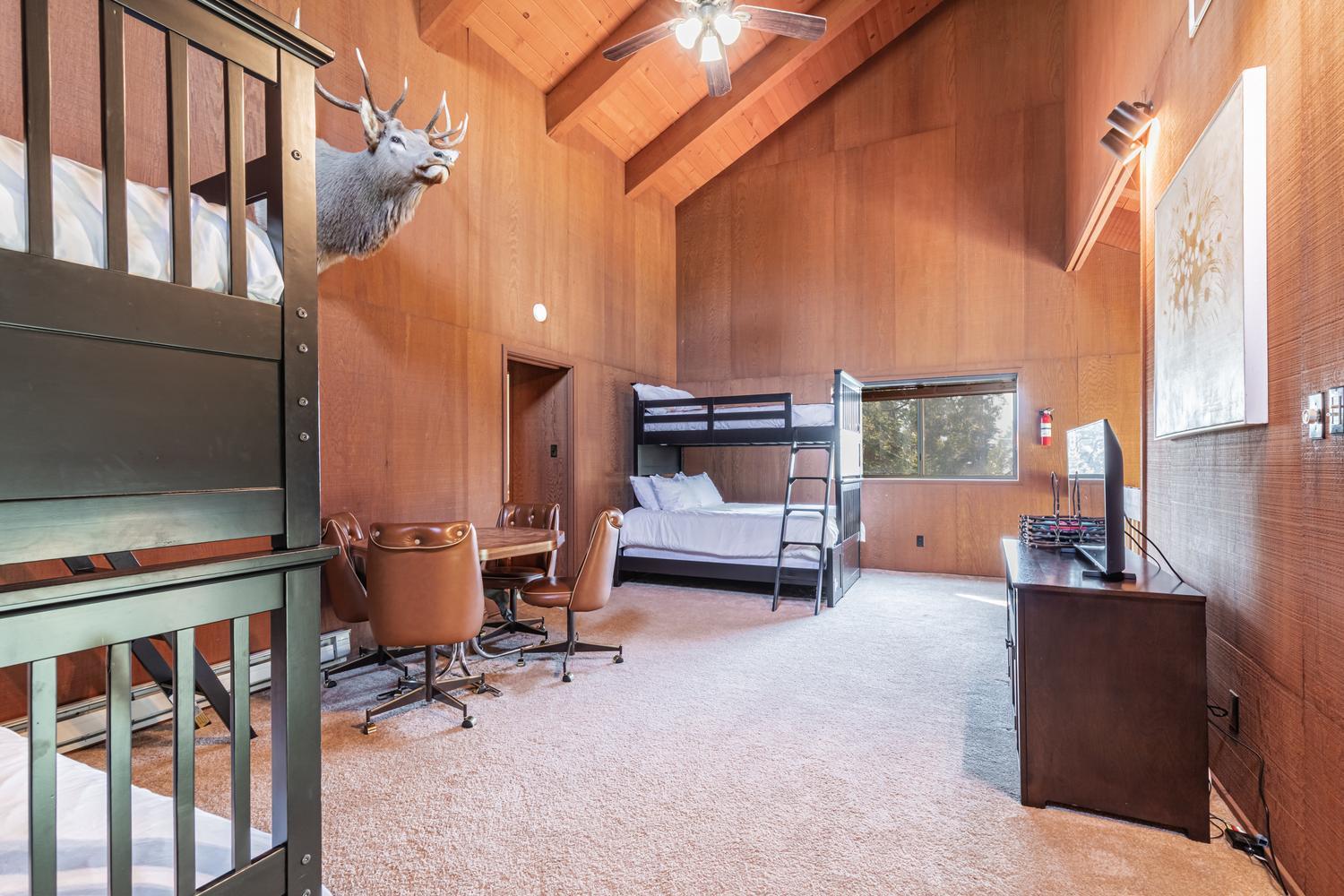 38681 N Applewine, Shaver Lake, CA 93664