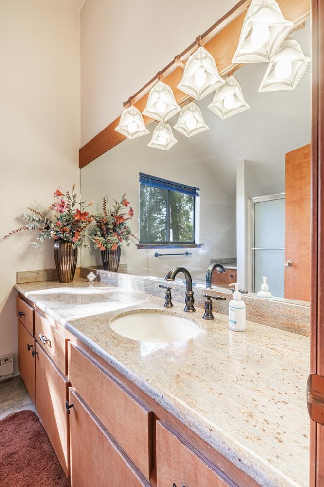 38681 N Applewine, Shaver Lake, CA 93664