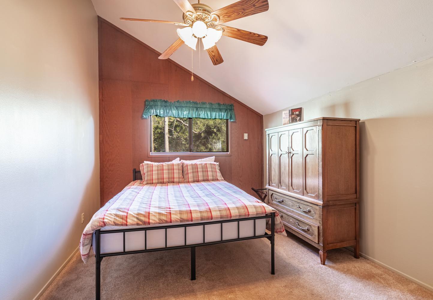 38681 N Applewine, Shaver Lake, CA 93664