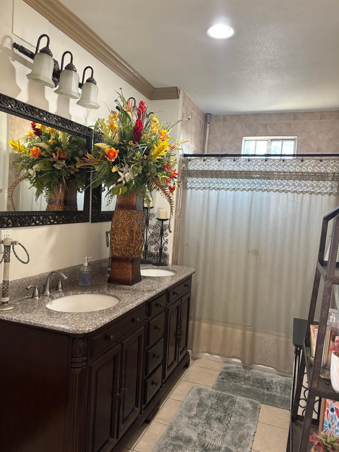 833 Aileron Ave, La Puente, CA 91744