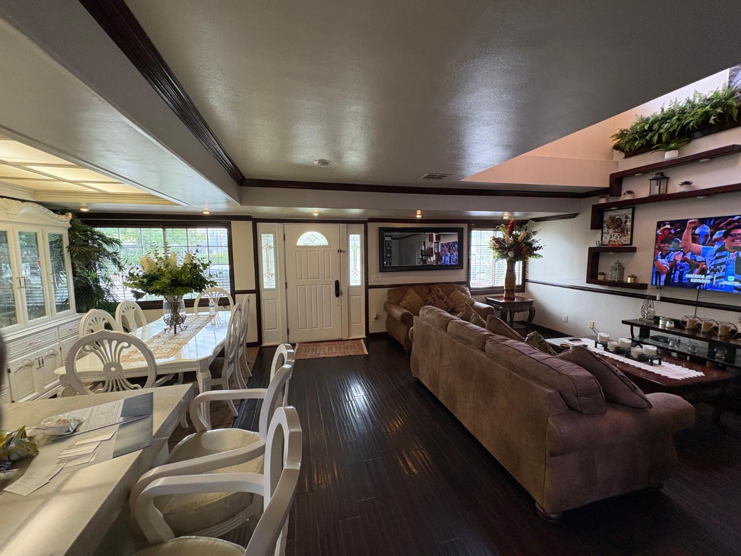 833 Aileron Ave, La Puente, CA 91744