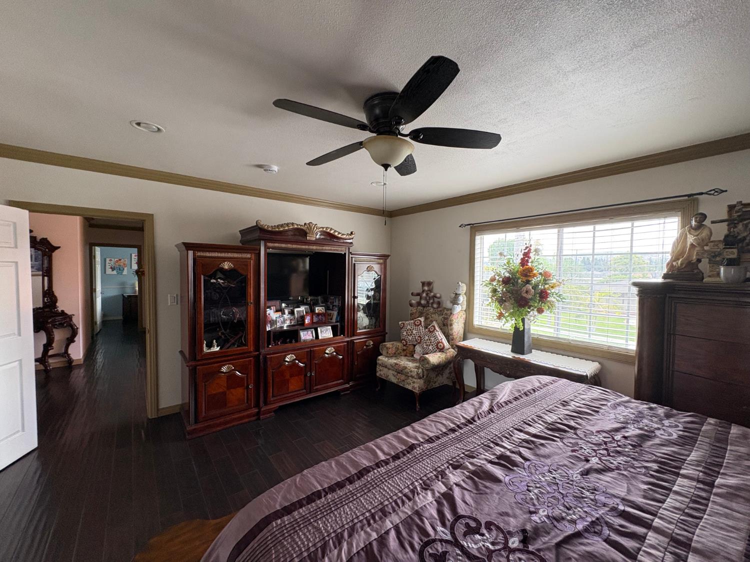 833 Aileron Ave, La Puente, CA 91744