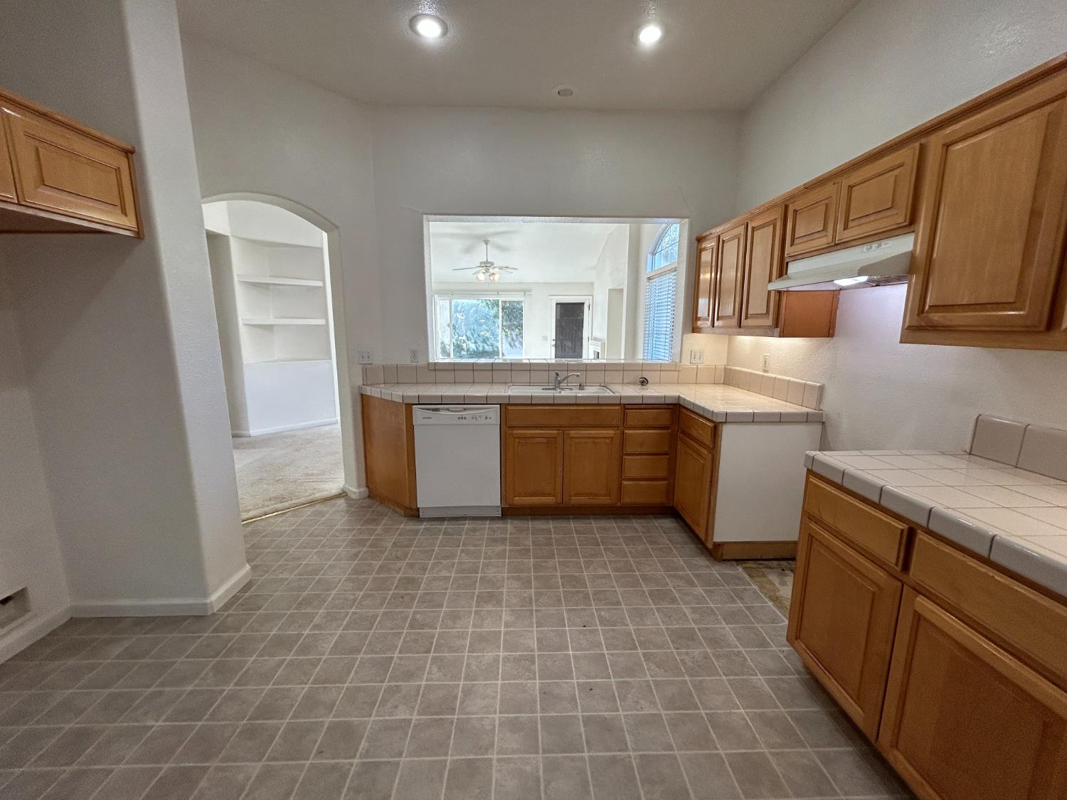 3661 Swan, Merced, CA 95340