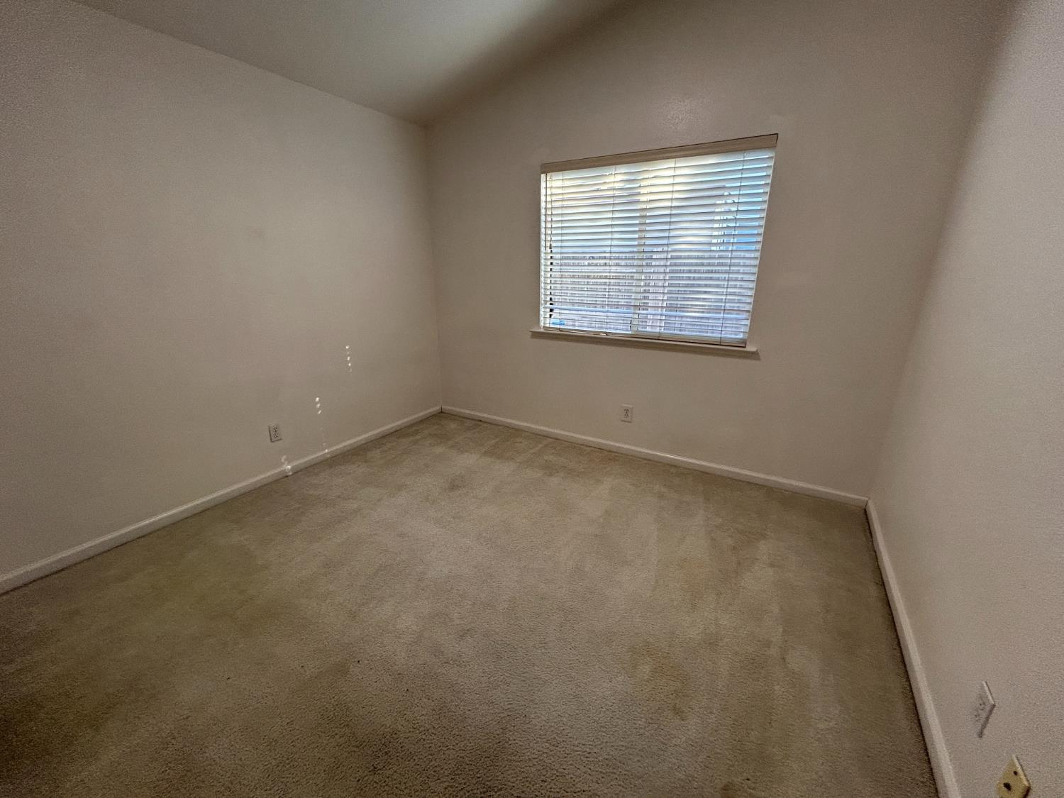 3661 Swan, Merced, CA 95340