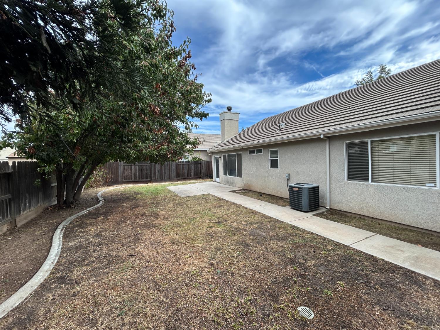 3661 Swan, Merced, CA 95340