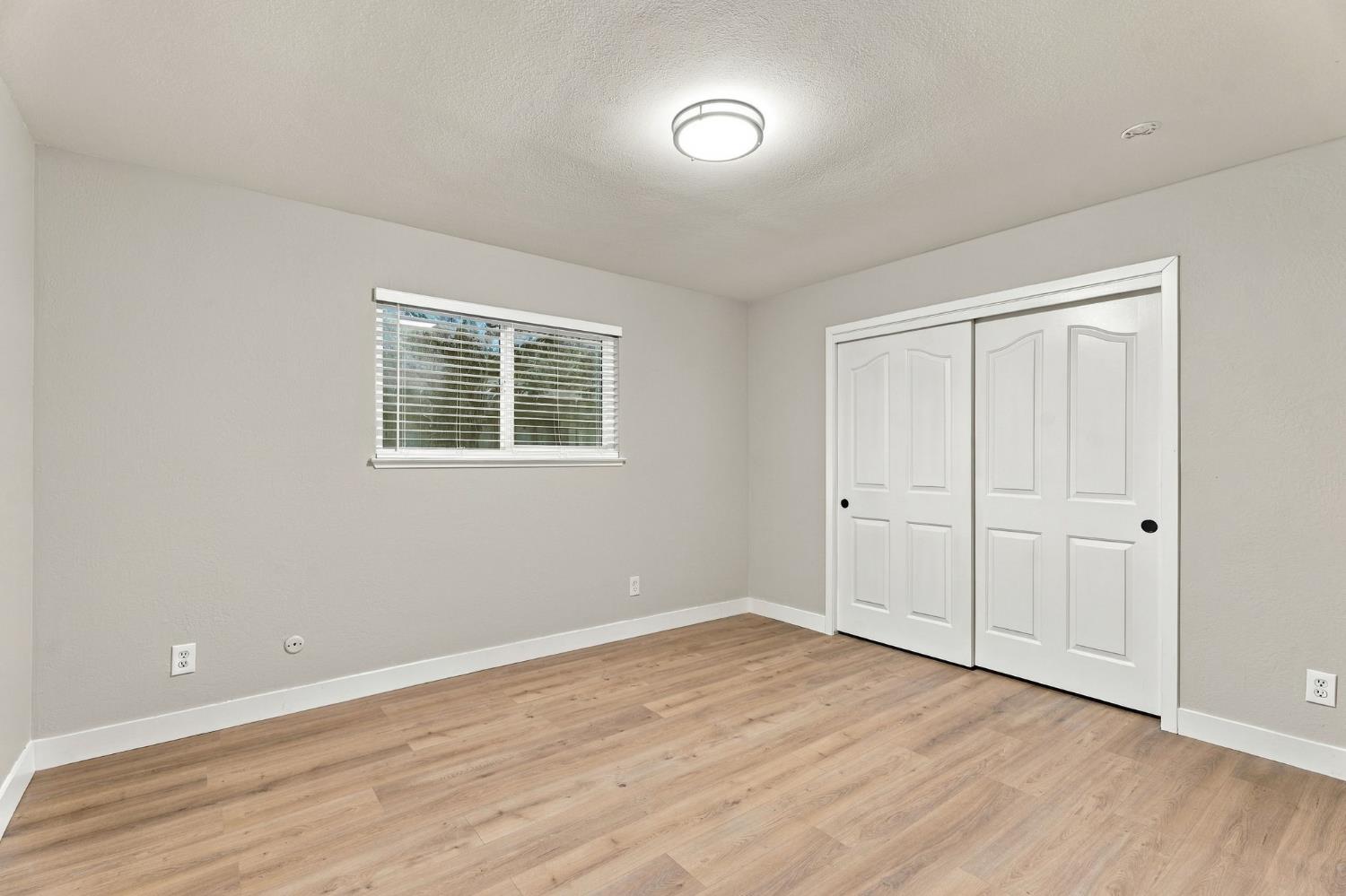 1426 W Minarets Ave, Fresno, CA 93711
