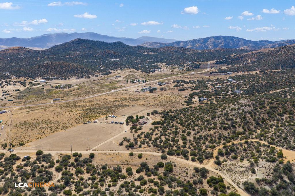 24701 Chamanimani Ct, Tehachapi, CA 93561