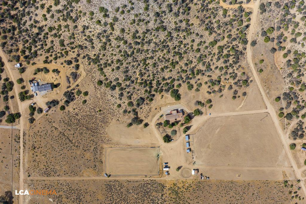 24701 Chamanimani Ct, Tehachapi, CA 93561