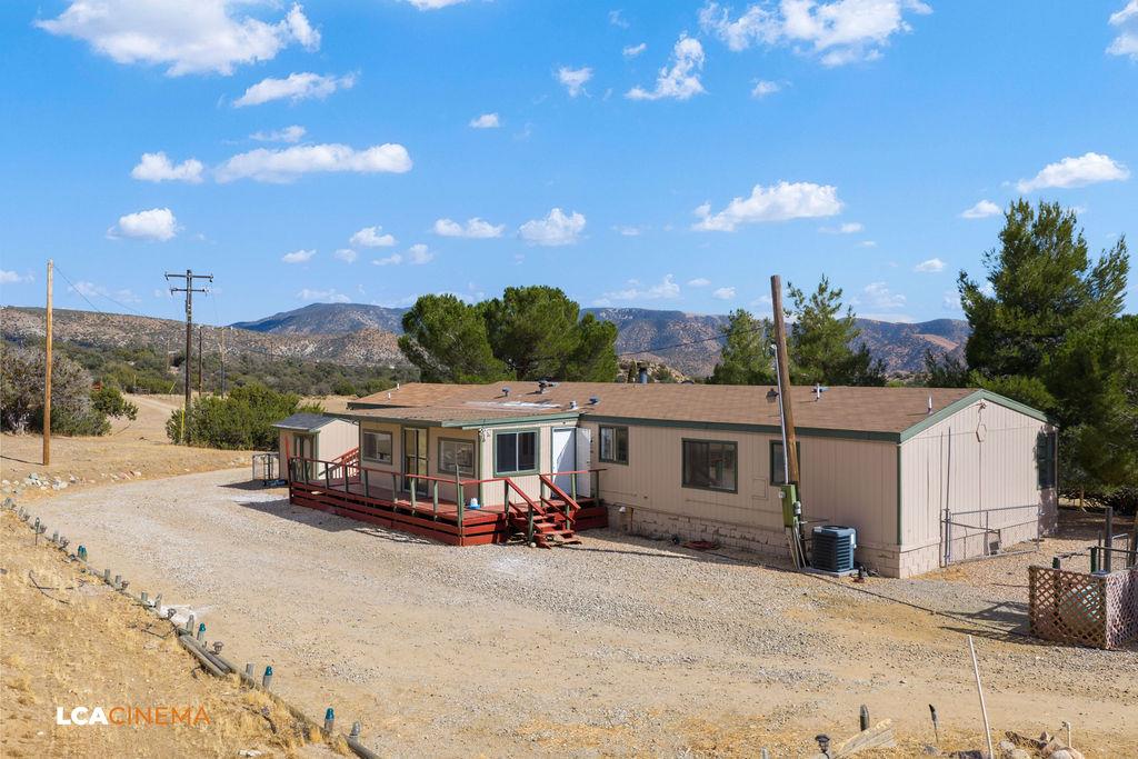 24701 Chamanimani Ct, Tehachapi, CA 93561