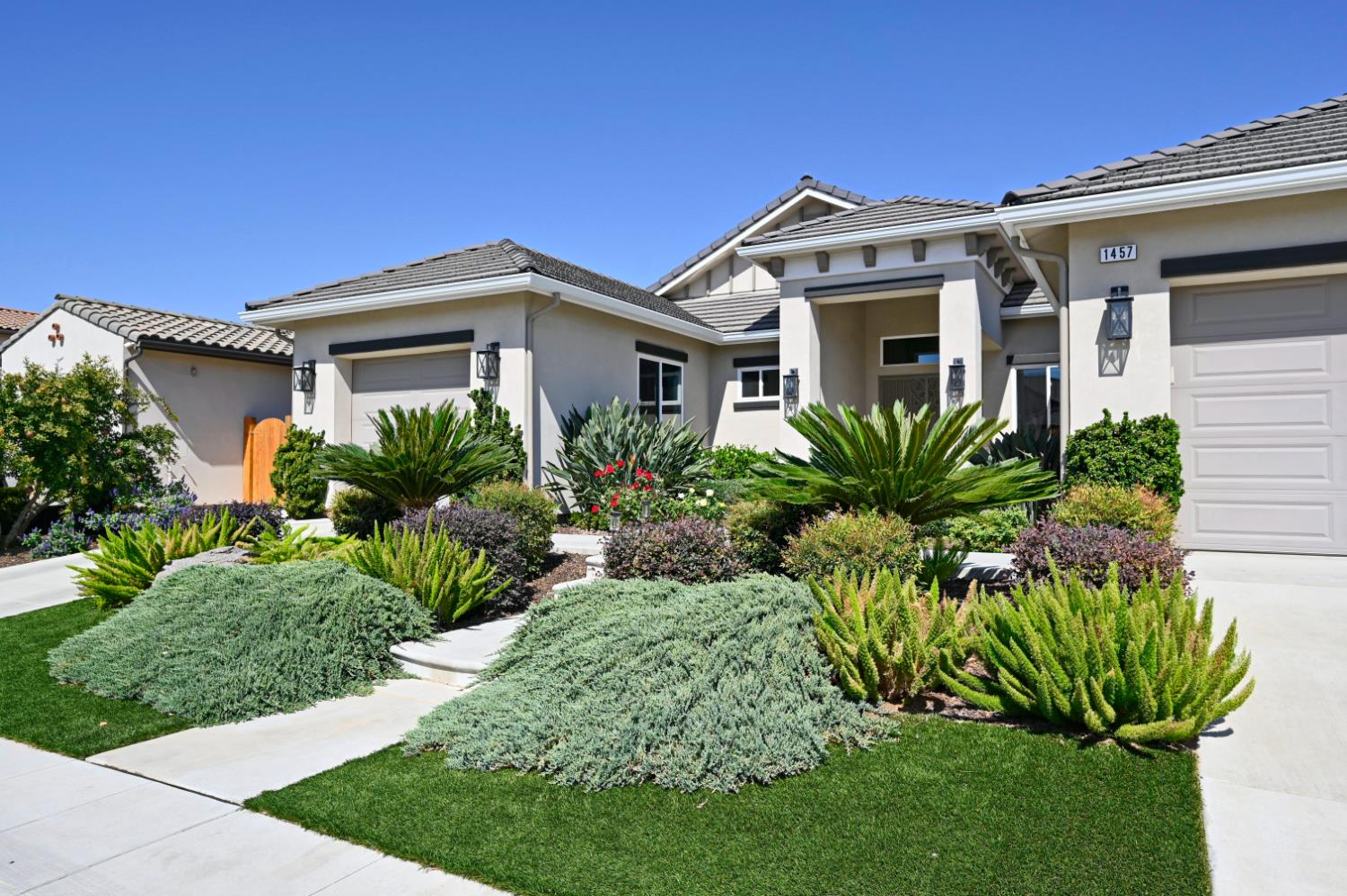 1457 Jordan Ave, Clovis, CA 93611