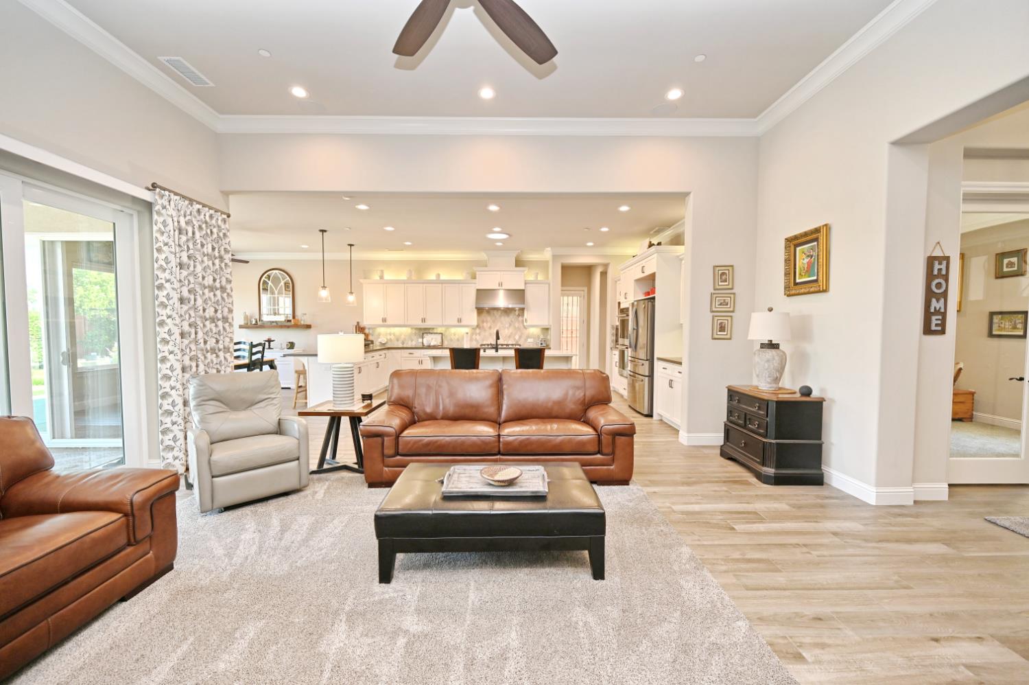 1457 Jordan Ave, Clovis, CA 93611