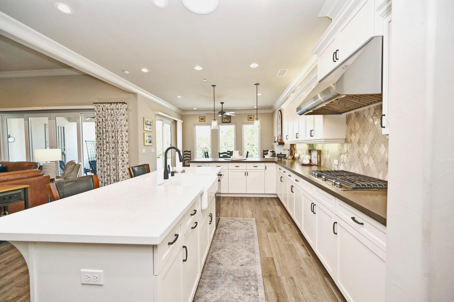 1457 Jordan Ave, Clovis, CA 93611