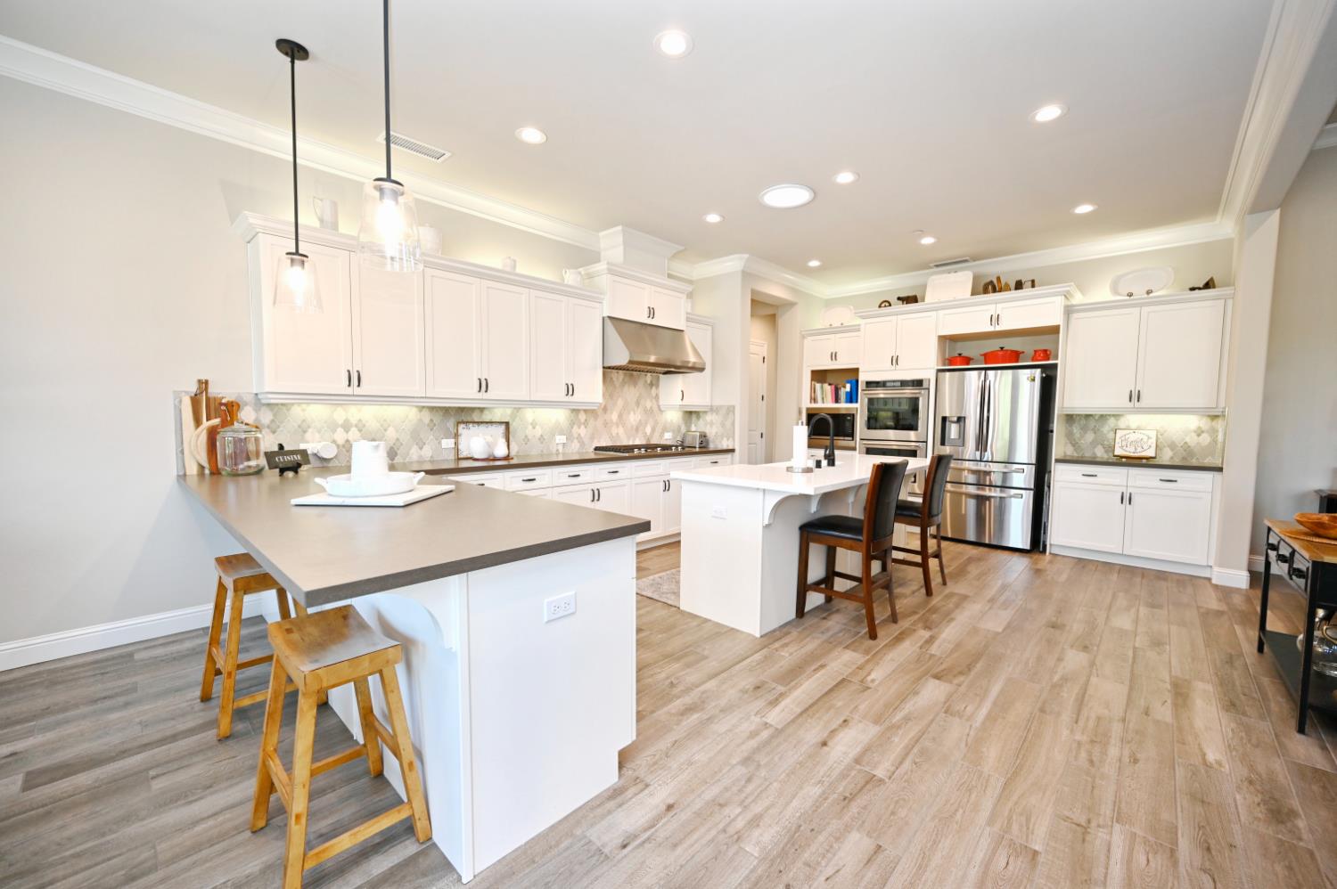 1457 Jordan Ave, Clovis, CA 93611